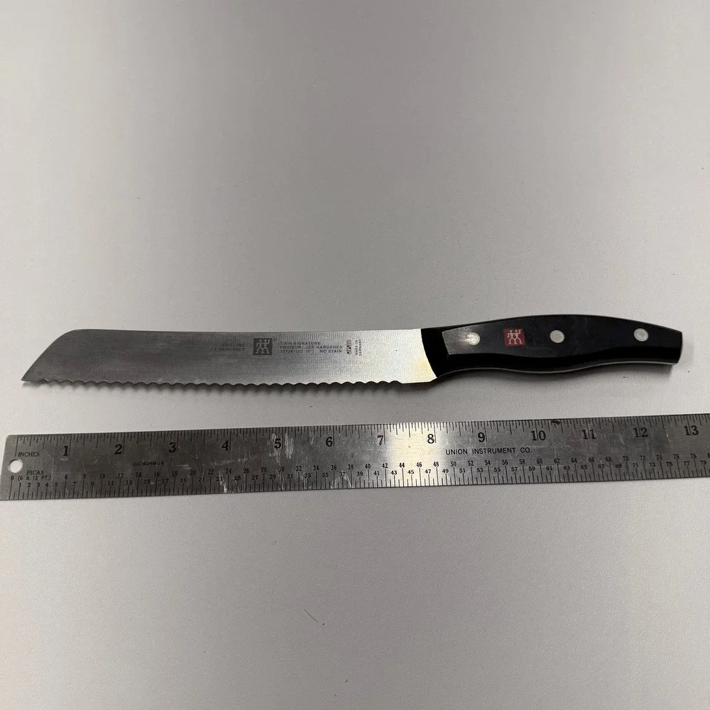 Zwilling JA Henckels Twin Signature 8